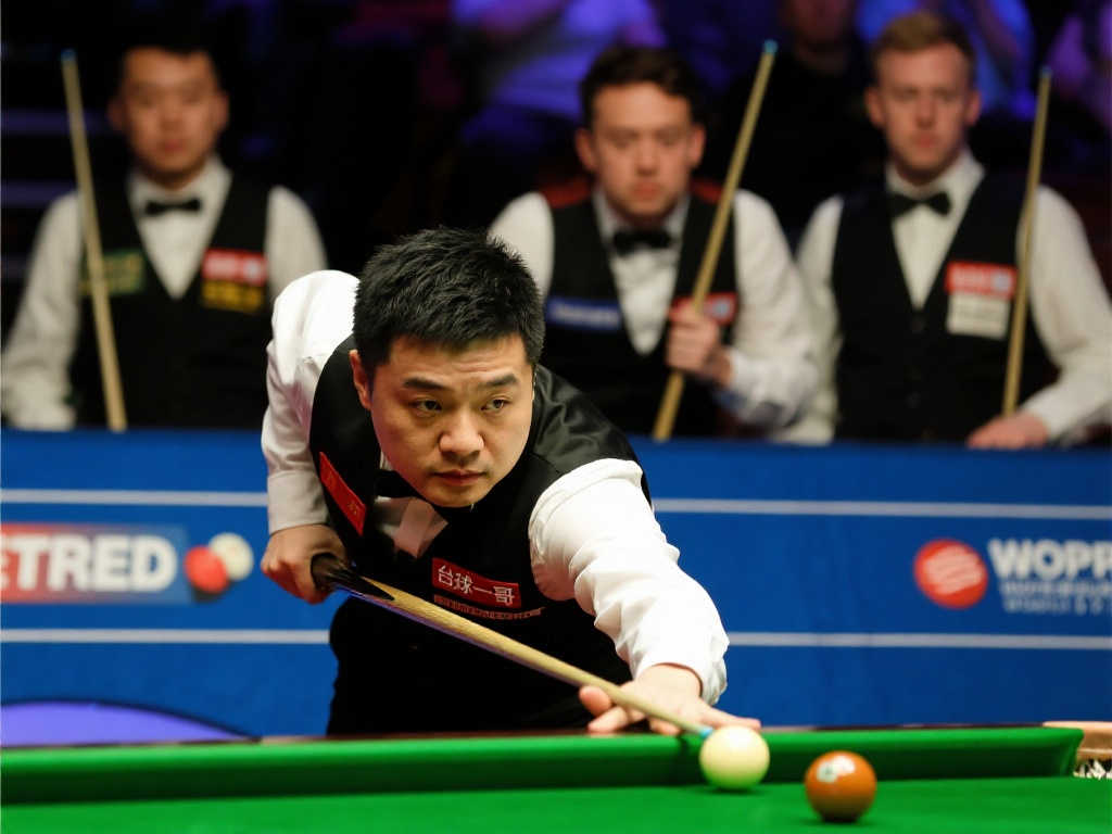 中国斯诺克军团世锦赛亮眼:赵心童闯入决赛,斯佳辉晋级8强,丁俊晖领衔4人挺进16强 中国斯诺克军团世锦赛亮眼:赵心童闯入决赛,斯佳辉晋级8强,丁俊晖领衔4人挺进16强